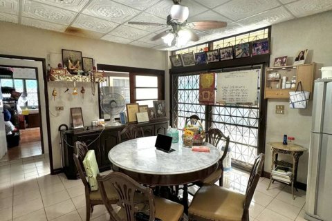 Дом в Бангкоке, Таиланд с 4 спальнями № 116166 - фото 10