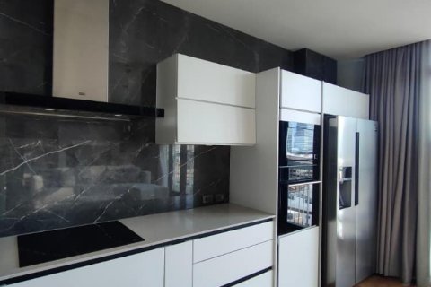 Condo in Khlong Toei, Bangkok, Thailand, 2 bedrooms  № 124059 - photo 9