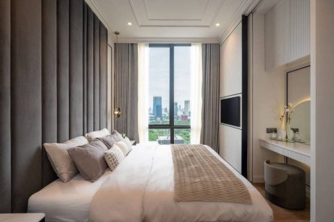 Condo in Pathum Wan, Bangkok, Thailand, 3 bedrooms № 124061 - photo 21