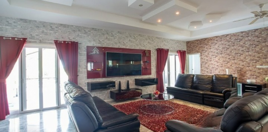 Maison à Hua Hin, Thaïlande 3 chambres № 124016