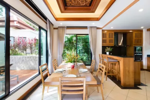 Villa in Phuket, Thailand 3 bedrooms № 124063 - photo 5