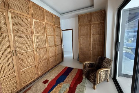 House in Ko Samui, Thailand 3 bedrooms № 124018 - photo 4