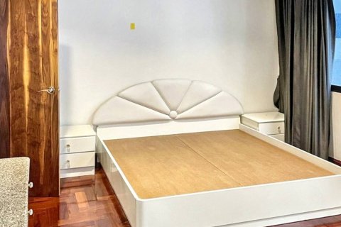 Кондоминиум с 3 спальнями в Бангкоке, Таиланд № 133033 - фото 8