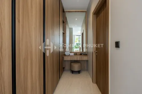 House in Phuket, Thailand 4 bedrooms № 130874 - photo 14