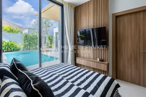 House in Phuket, Thailand 4 bedrooms № 130874 - photo 22