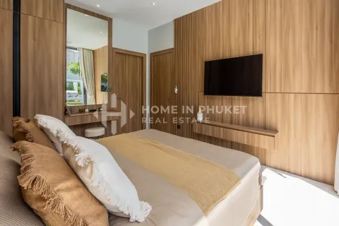 House in Phuket, Thailand 4 bedrooms № 130874 - photo 18
