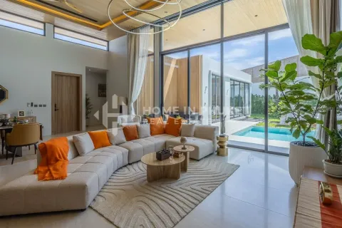 House in Phuket, Thailand 4 bedrooms № 130874 - photo 5
