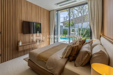 House in Phuket, Thailand 4 bedrooms № 130874 - photo 17