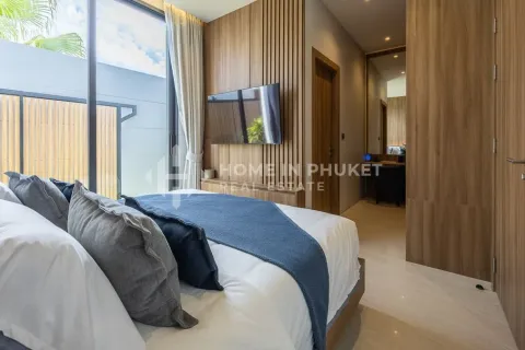 House in Phuket, Thailand 4 bedrooms № 130874 - photo 25