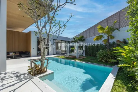 House in Phuket, Thailand 4 bedrooms № 130874 - photo 3