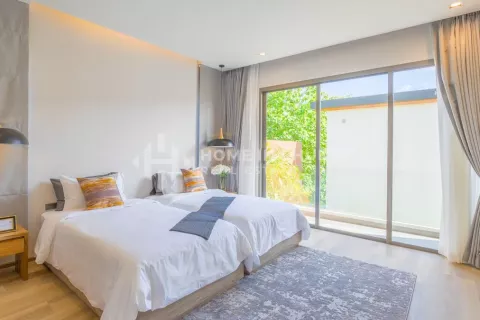 House in Phuket, Thailand 3 bedrooms № 130876 - photo 21