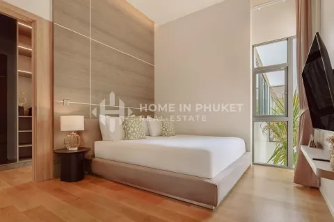 House in Phuket, Thailand 4 bedrooms № 130875 - photo 24