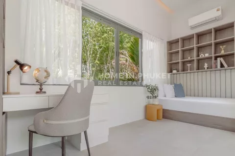 House in Phuket, Thailand 4 bedrooms № 130875 - photo 18