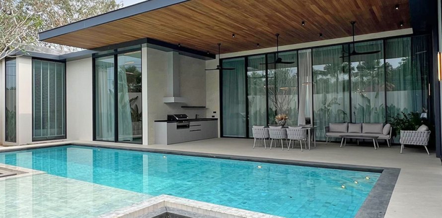 Villa in Bang Tao, Thailand 3 bedrooms № 70709