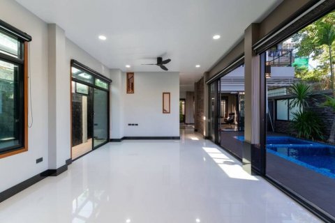 Villa in Rawai, Thailand 2 bedrooms № 85984 - photo 4