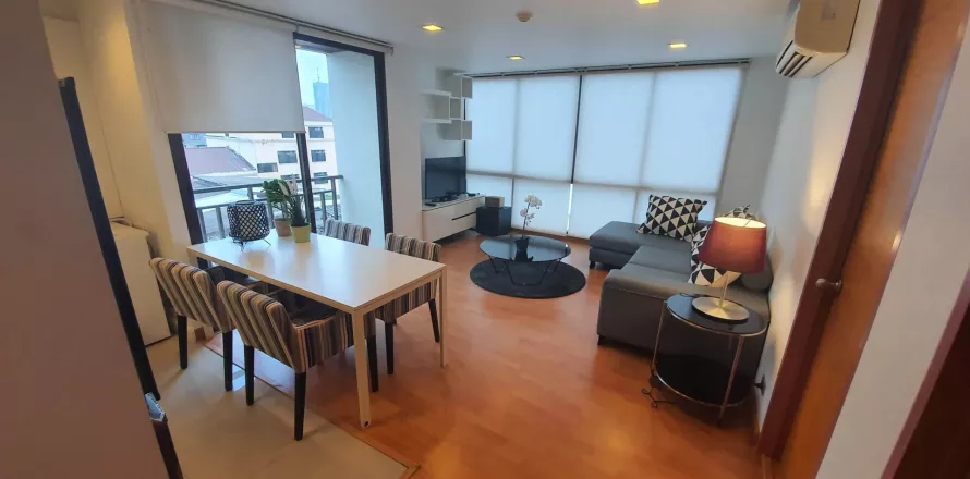 Condo in Khlong Toei, Bangkok, Thailand, 1 bedroom  № 123973