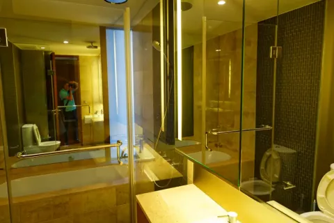 Condo in Pathum Wan, Bangkok, Thailand, 2 bedrooms  № 123972 - photo 10
