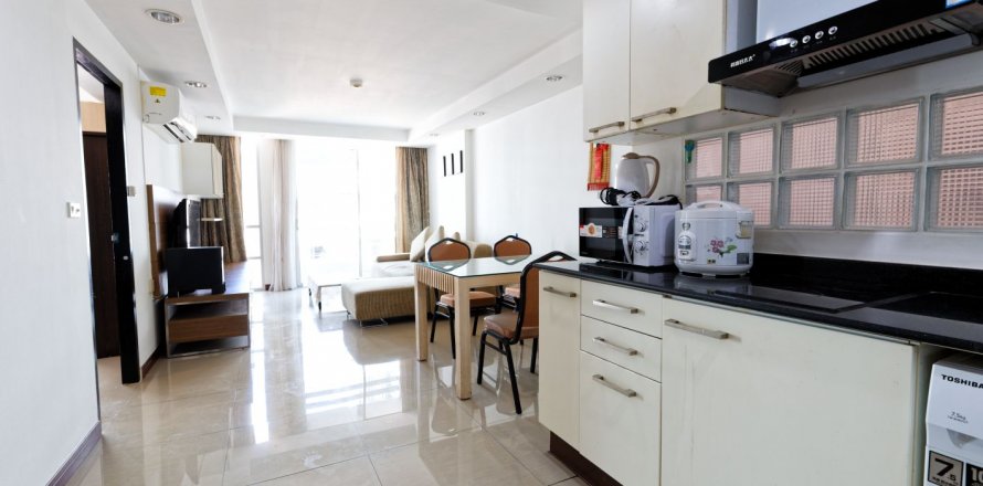 Кондоминиум с 2 спальнями в Дин Даенге, Бангкок, Таиланд № 123974