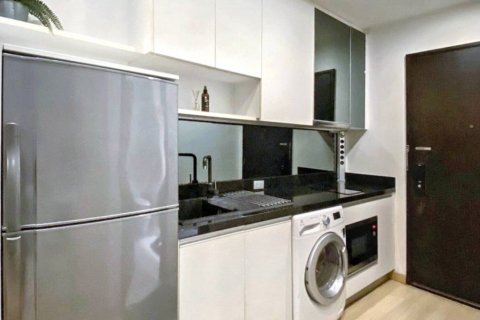 Кондоминиум с 1 спальней в Бангкоке, Таиланд № 125816 - фото 3