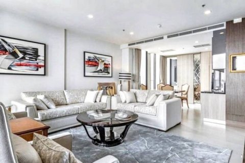 Пентхаус в Бангкоке, Таиланд с 2 спальнями  № 125818 - фото 1