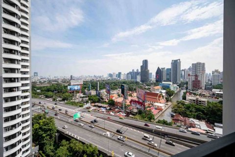 Кондоминиум с 1 спальней в Бангкоке, Таиланд № 125821 - фото 7