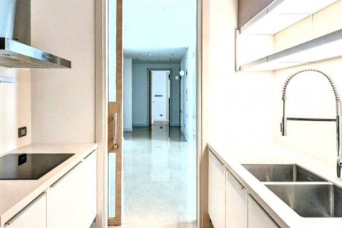 Кондоминиум с 3 спальнями в Бангкоке, Таиланд № 125819 - фото 3