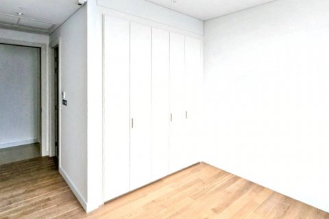 Кондоминиум с 3 спальнями в Бангкоке, Таиланд № 125819 - фото 4