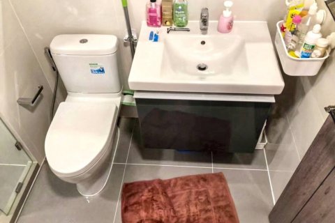 Condo à Khlong Toei, Bangkok, Thaïlande, 1 chambre № 104460 - photo 9