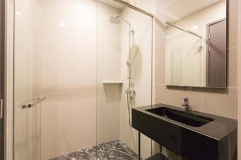 Кондоминиум с 1 спальней в Бангкоке, Таиланд № 132688 - фото 3