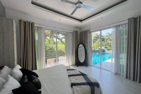Вилла в Хуа Хине, Таиланд с 3 спальнями  № 85667 - фото 9