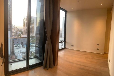 Condo in Bangkok, Thailand, 1 bedroom  № 143647 - photo 1