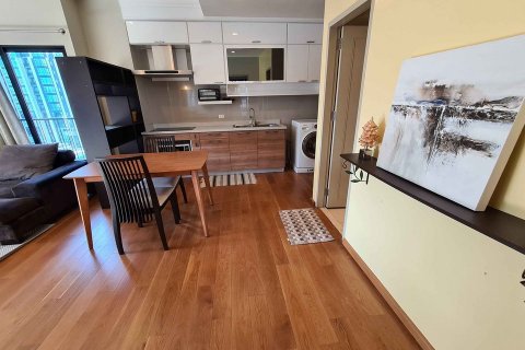 Кондоминиум с 2 спальнями в Бангкоке, Таиланд № 143645 - фото 3