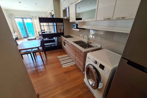 Кондоминиум с 2 спальнями в Бангкоке, Таиланд № 143645 - фото 4