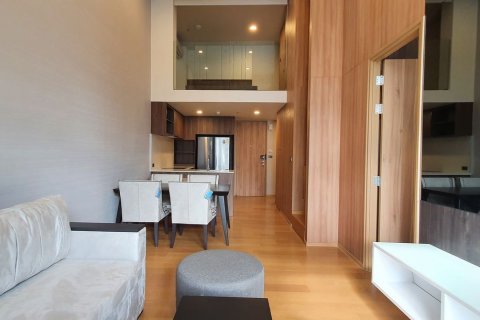 Кондоминиум с 2 спальнями в Бангкоке, Таиланд № 143646 - фото 1