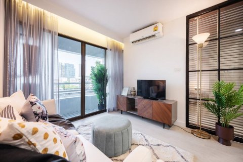 Кондоминиум с 2 спальнями в Бангкоке, Таиланд № 143643 - фото 1