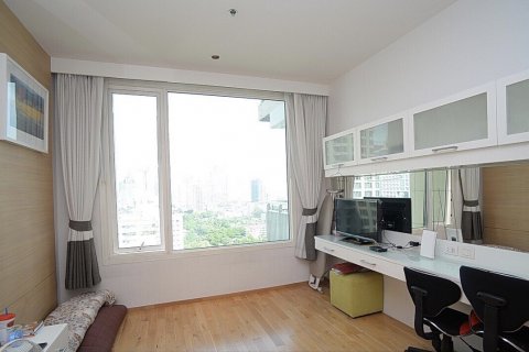 Кондоминиум с 2 спальнями в Ян Наве, Бангкок, Таиланд № 143641 - фото 3