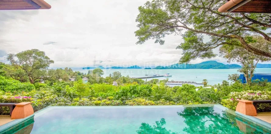 House in Phuket, Thailand 2 bedrooms № 131189