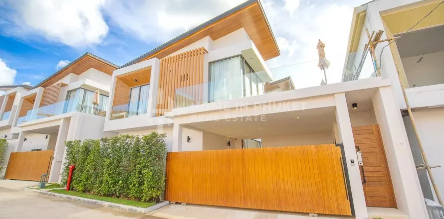 House in Phuket, Thailand 3 bedrooms № 131183