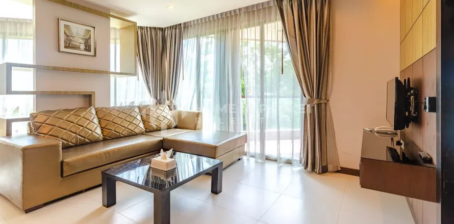 Condo in Bang Tao, Thailand, 2 bedrooms  № 131187