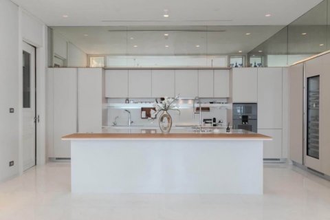 Condo in Pathum Wan, Bangkok, Thailand, 4 bedrooms  № 126493 - photo 5