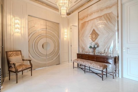 Condo in Pathum Wan, Bangkok, Thailand, 4 bedrooms  № 126493 - photo 7