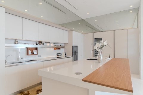 Condo in Pathum Wan, Bangkok, Thailand, 4 bedrooms  № 126493 - photo 6