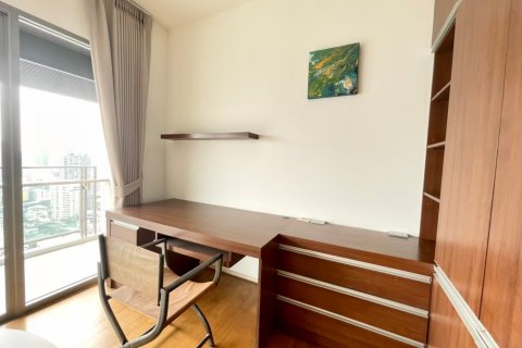 Condo à Watthana, Bangkok, Thaïlande, 3 chambres  № 123745 - photo 4