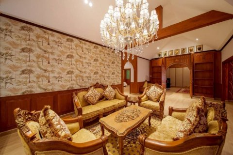 Дом в Паттайе, Таиланд с 4 спальнями № 132520 - фото 2