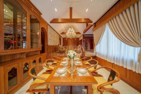 Дом в Паттайе, Таиланд с 4 спальнями № 132520 - фото 4