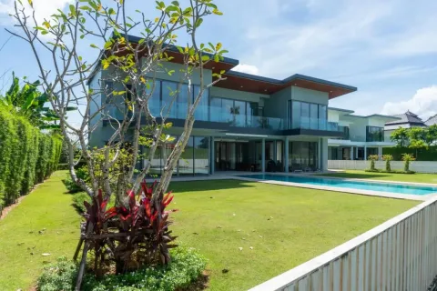 Villa in Phuket, Thailand 4 bedrooms № 116277 - photo 16