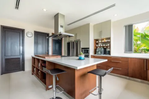 Villa in Phuket, Thailand 2 bedrooms № 107036 - photo 3