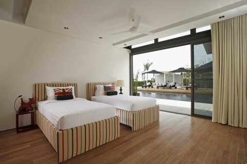 House on Naithon Beach, Thailand 6 bedrooms № 84891 - photo 23