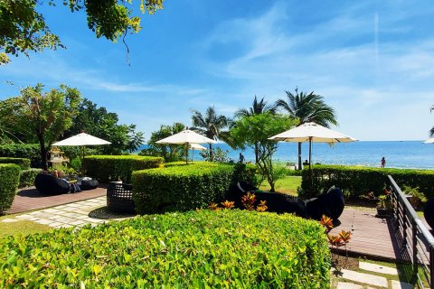 Studio in the Condo in Klaeng, Thailand  № 142503 - photo 3