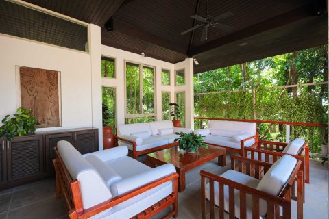 House in Kata, Thailand 6 bedrooms № 124080 - photo 16